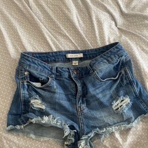 Adam Levine Jean shorts